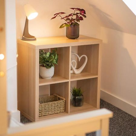 Principality Suites; Three Bed By Property Promise Cardiff Esterno foto
