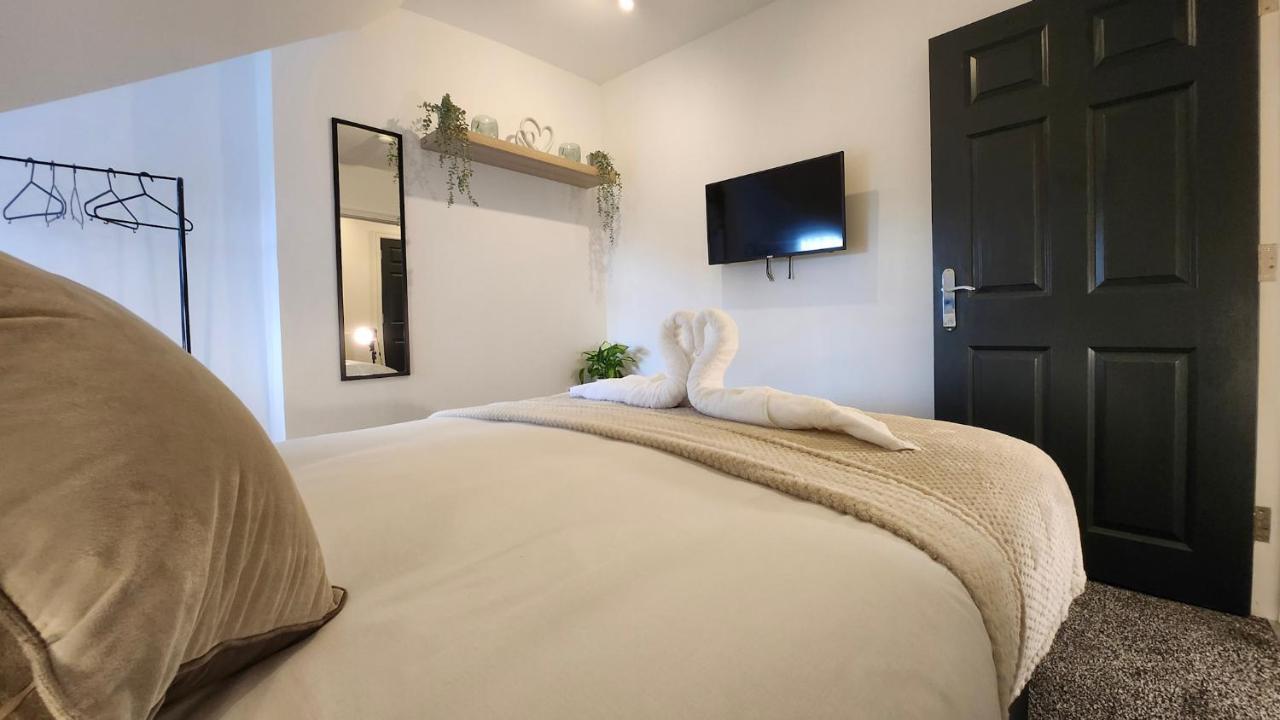Principality Suites; Three Bed By Property Promise Cardiff Esterno foto
