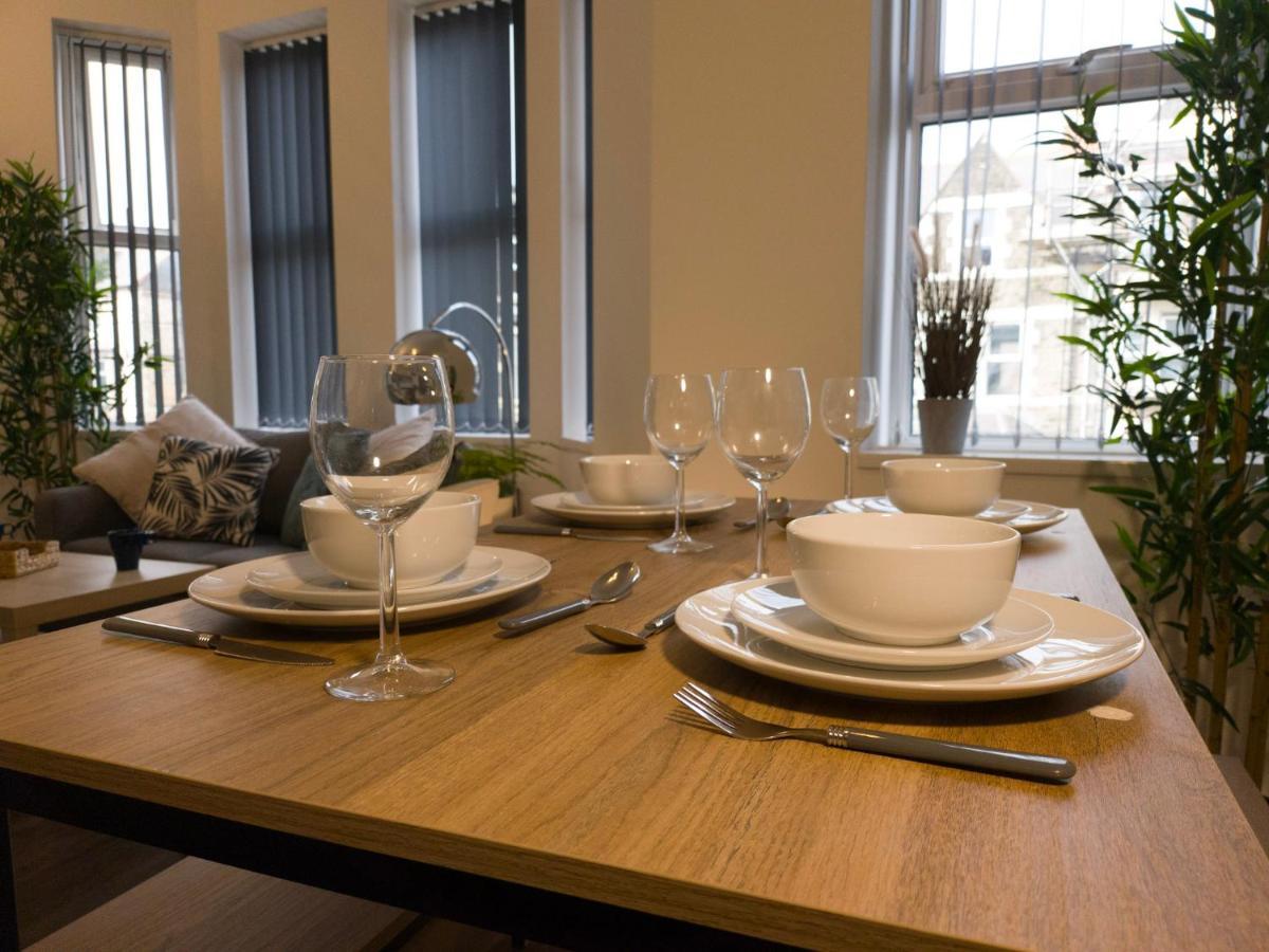 Principality Suites; Three Bed By Property Promise Cardiff Esterno foto