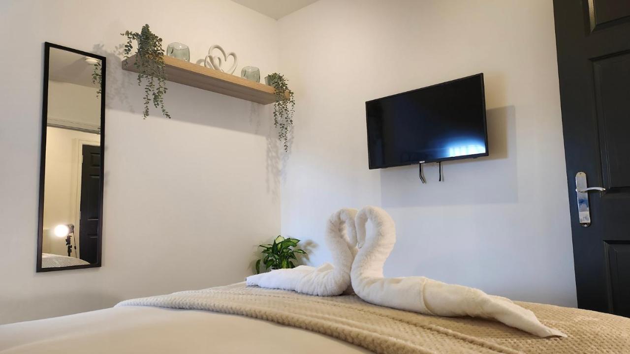 Principality Suites; Three Bed By Property Promise Cardiff Esterno foto