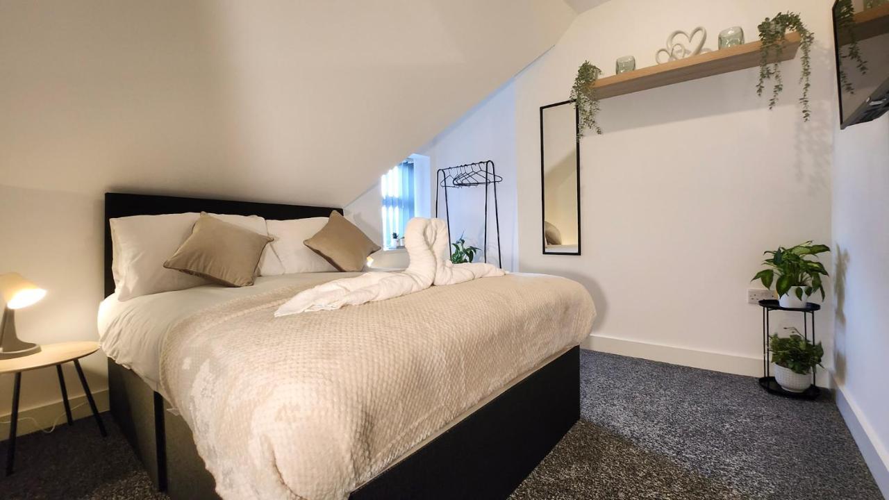 Principality Suites; Three Bed By Property Promise Cardiff Esterno foto