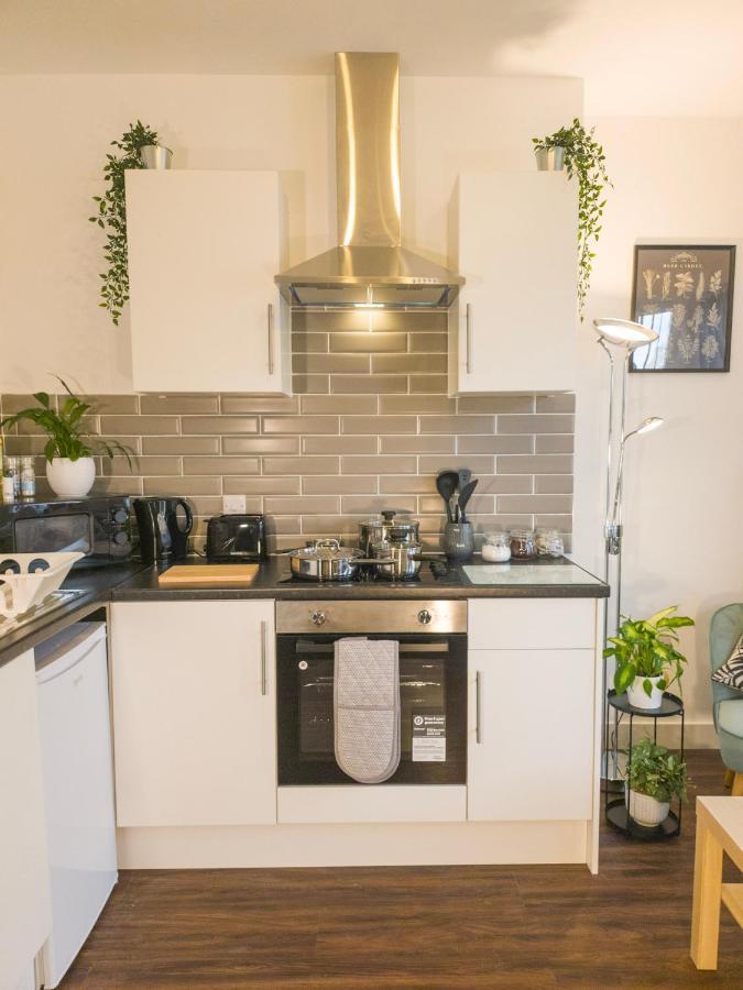 Principality Suites; Three Bed By Property Promise Cardiff Esterno foto