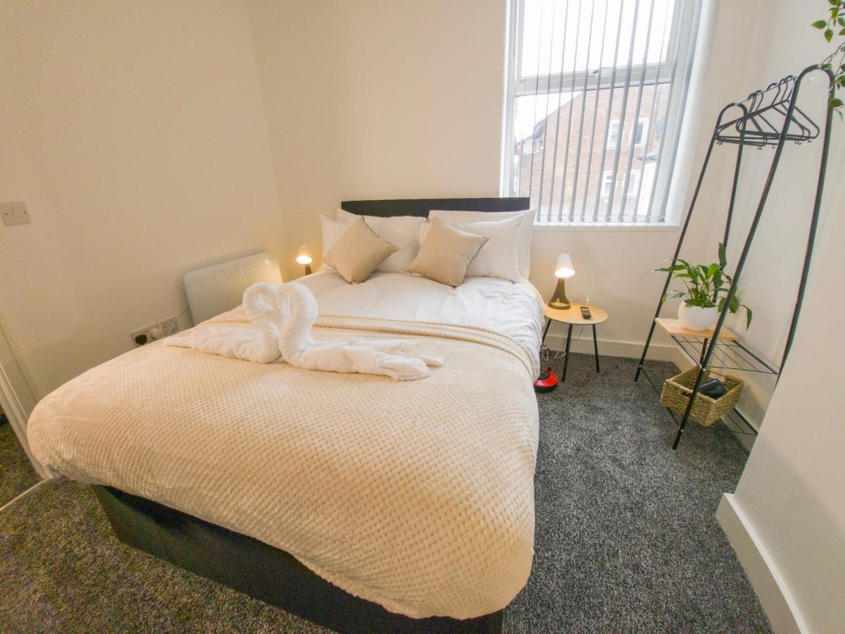 Principality Suites; Three Bed By Property Promise Cardiff Esterno foto