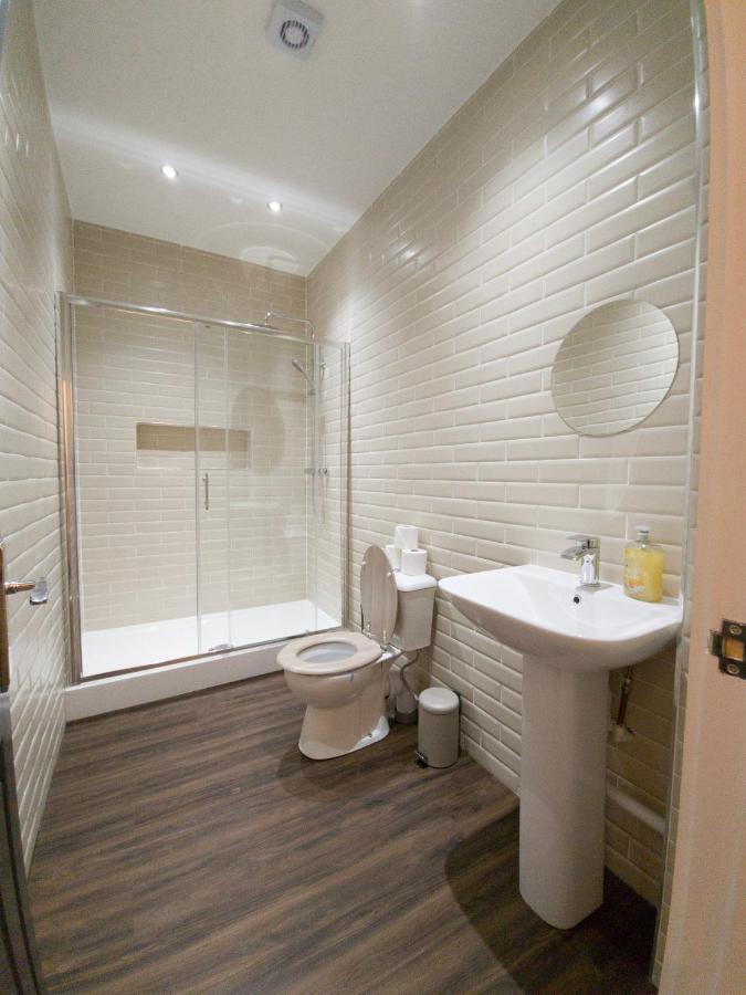 Principality Suites; Three Bed By Property Promise Cardiff Esterno foto